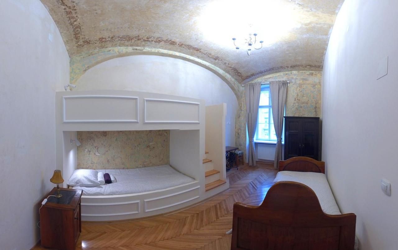 Zagreb Speeka Hostel Ngoại thất bức ảnh