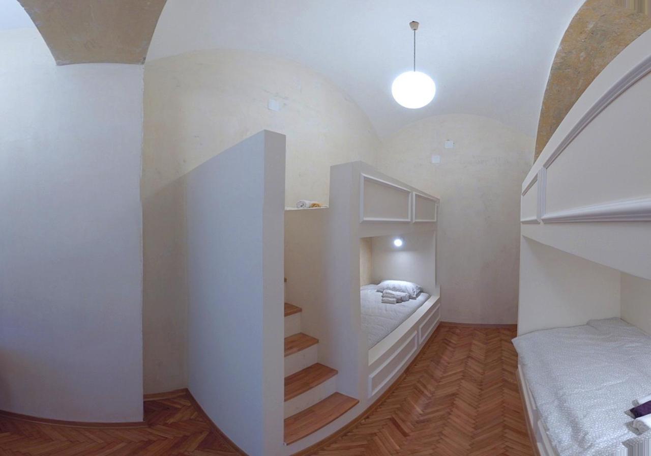 Zagreb Speeka Hostel Ngoại thất bức ảnh